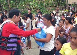 Leyte governor Icot Petilla during relief operations