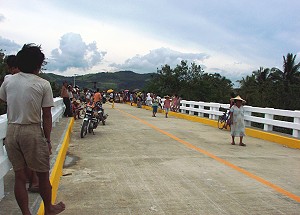 Sto. Nio Bridge in Gandara, Samar