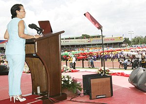 President Arroyo opening the 2009 Palarong Pambansa in Tacloban.