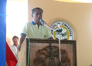 Samar vice-governor Jesus Redaja delivers his message to the people of Zumarraga