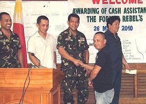 Awarding of cash assistance to rebel returnees