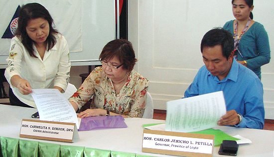 Leyte-OWWA MOA signing