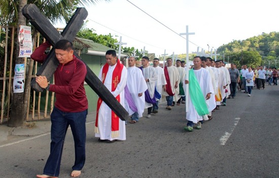 8ID Good Friday procession