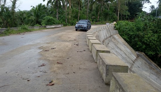 Balugo-Imelda road in Tarangnan, Samar