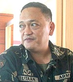 19th IB commanding officer LtCol. Federico Tutaan