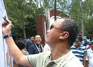 Eastern Samar governor Ben Evardone in Homonhon Island