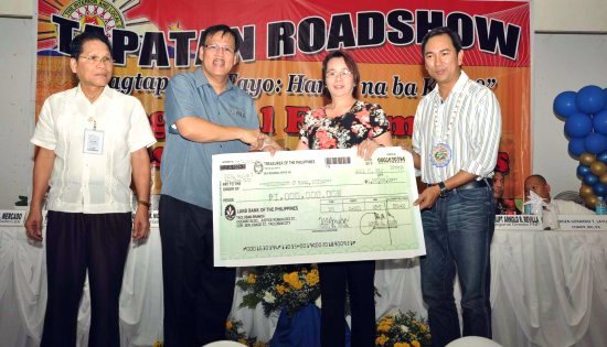 Tapatan roadshow in Tacloban