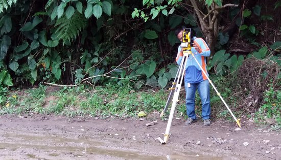 DPWH-Biliran DEO Survey team